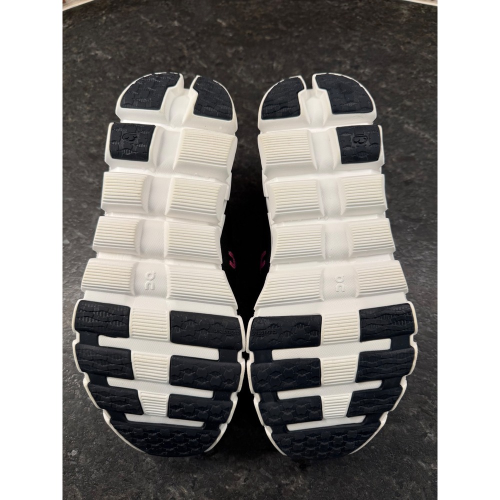 On Cloudflow 4 Womens Running Shoes Black White Pink 3WD30110299 Size 8.5 - Picture 6 of 7